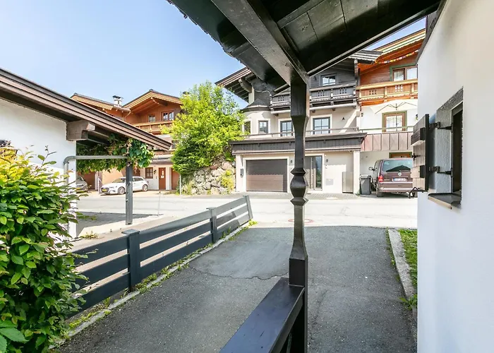 Rettenstein Und Gaisbergblick *